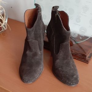 Frye Madeline Suede Heel Booties Brown 6.5